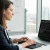 À l'image d'un pilote de ligne préparant son plan de vol avant un atterrissage e - provisioning terraform, valorisation saas